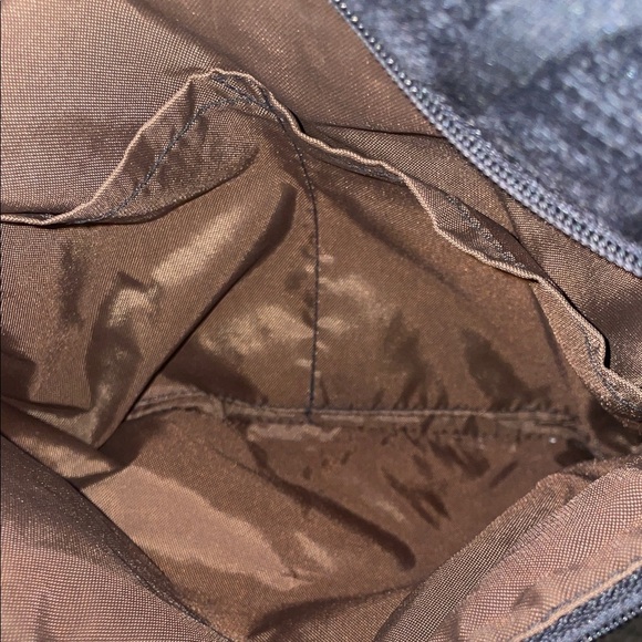 Danny K. Chic Patchwork Vintage Crossbody Bag. 🌸Host Pick 🌸 - Picture 8 of 10